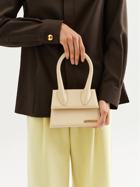 tasche-jacquemus-182ggq-1.jpg